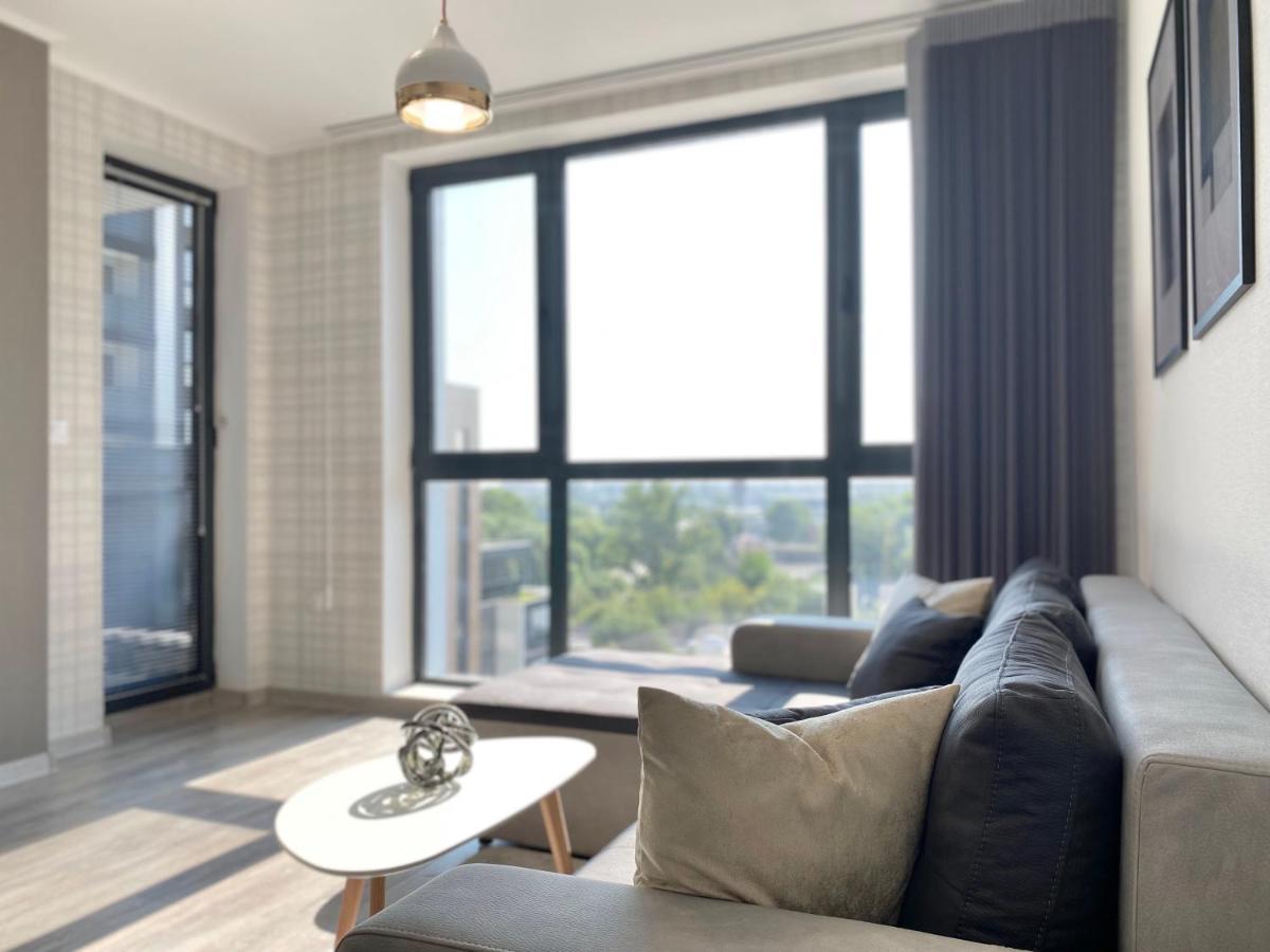 Private Apartment For 4 Guests And Parking พลอฟดิฟ ภายนอก รูปภาพ