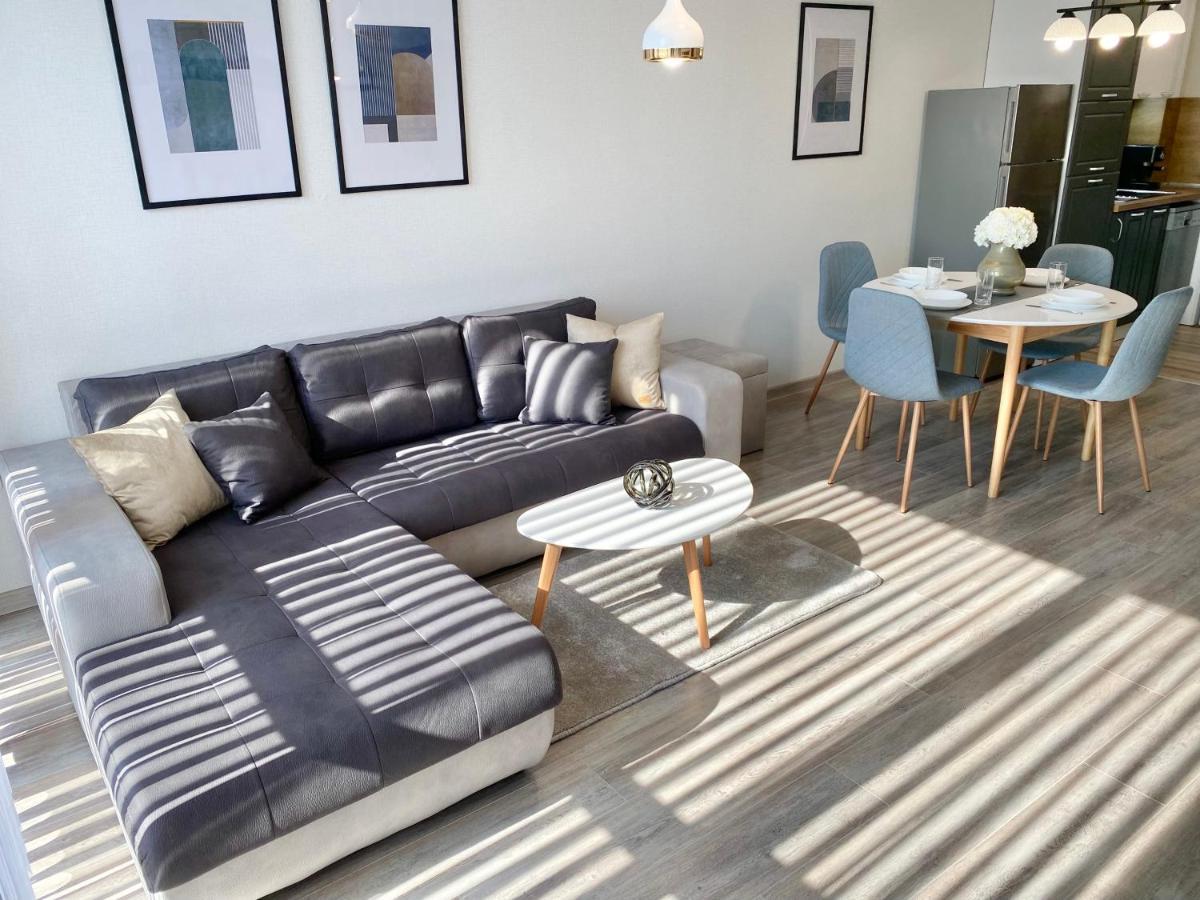 Private Apartment For 4 Guests And Parking พลอฟดิฟ ภายนอก รูปภาพ