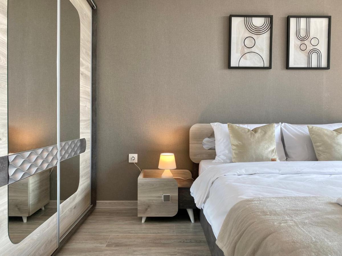 Private Apartment For 4 Guests And Parking พลอฟดิฟ ภายนอก รูปภาพ