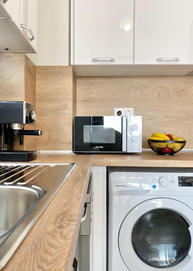 Private Apartment For 4 Guests And Parking พลอฟดิฟ ภายนอก รูปภาพ
