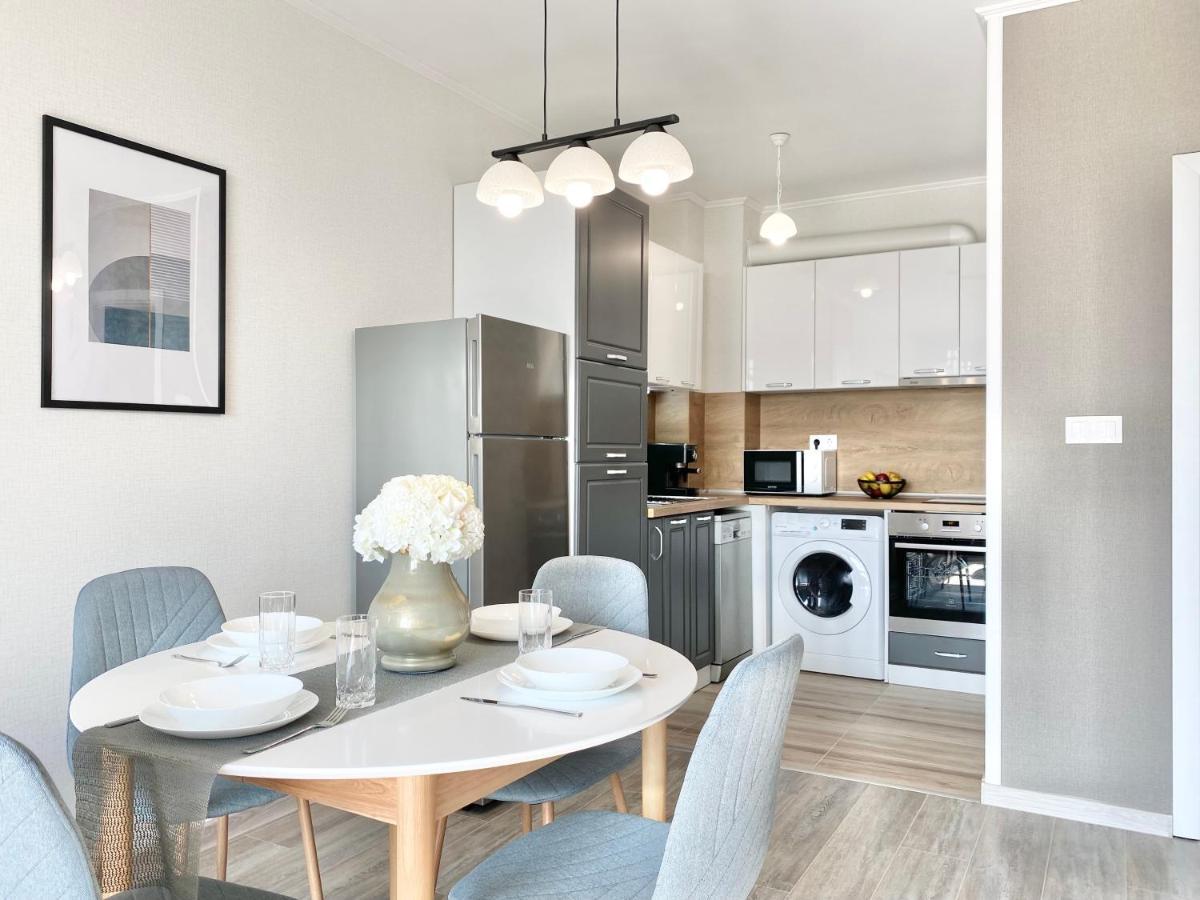 Private Apartment For 4 Guests And Parking พลอฟดิฟ ภายนอก รูปภาพ