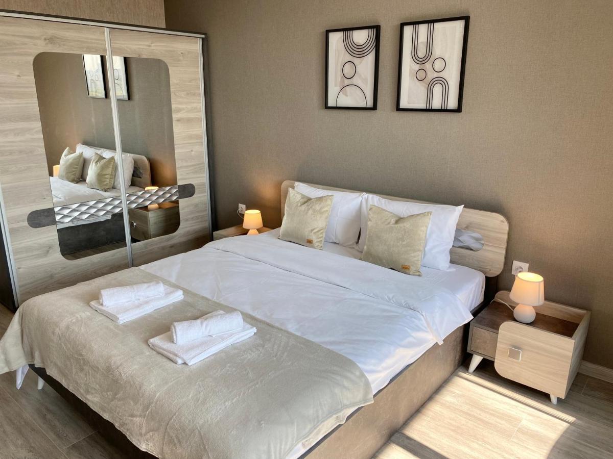 Private Apartment For 4 Guests And Parking พลอฟดิฟ ภายนอก รูปภาพ