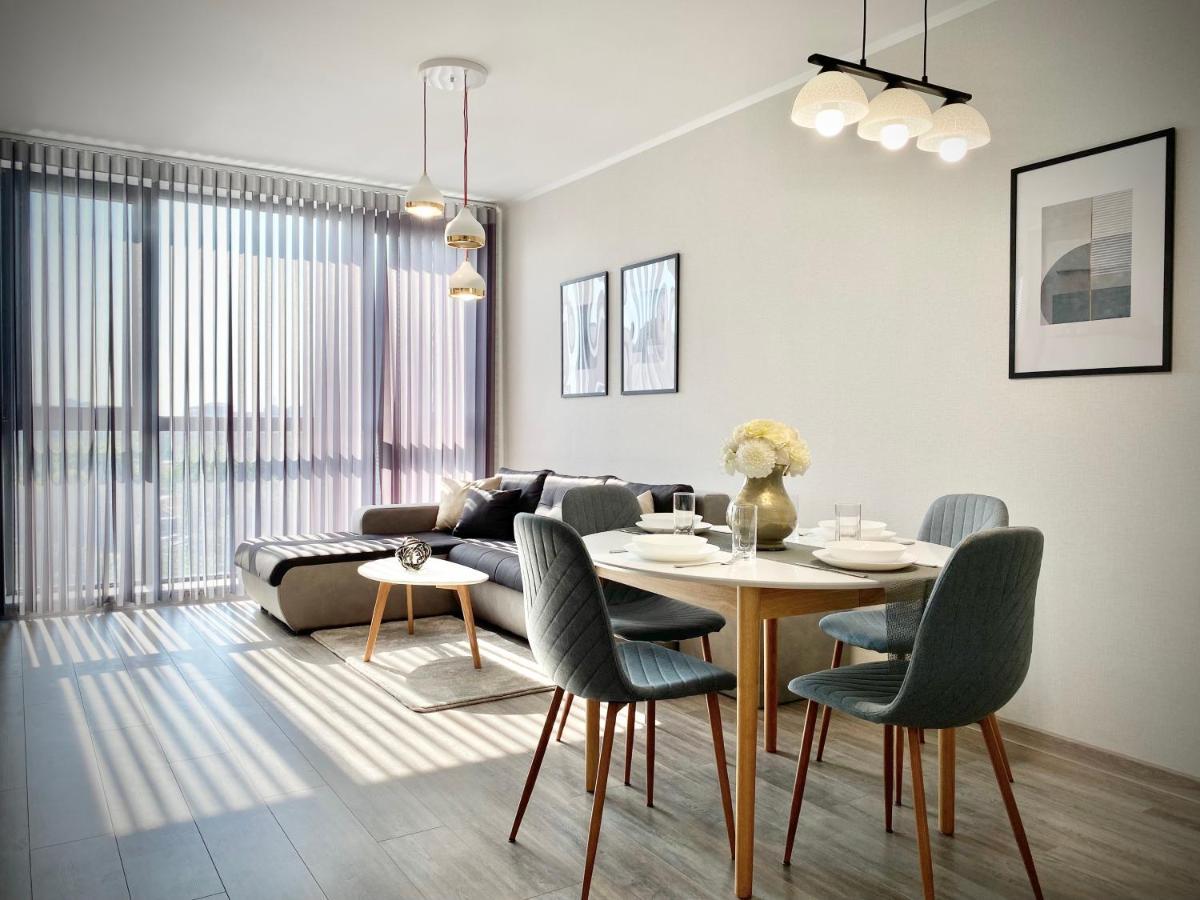 Private Apartment For 4 Guests And Parking พลอฟดิฟ ภายนอก รูปภาพ